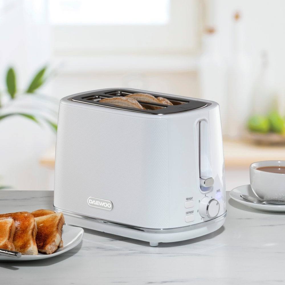 White Stirling 2 Slice Toaster