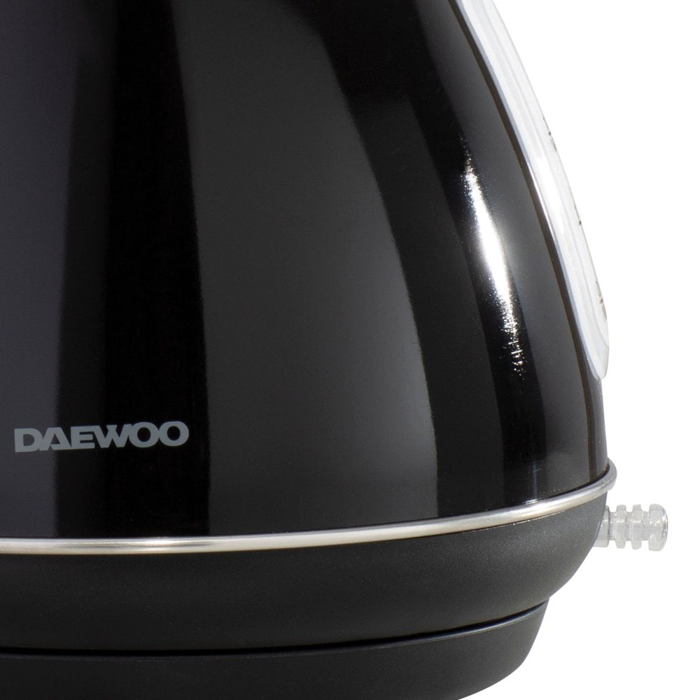 Black Kensington 1.7L Pyramid Kettle