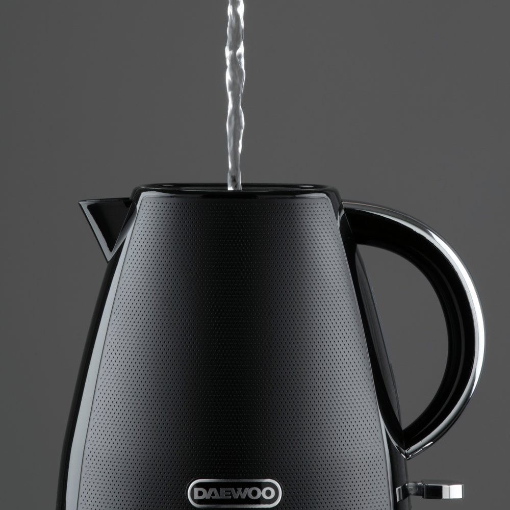 Black Stirling 1.7L Pyramid Kettle